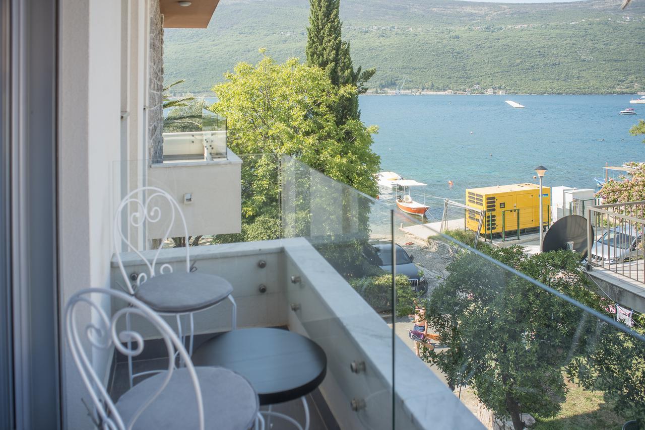 Riva Residence Дженовичи Экстерьер фото