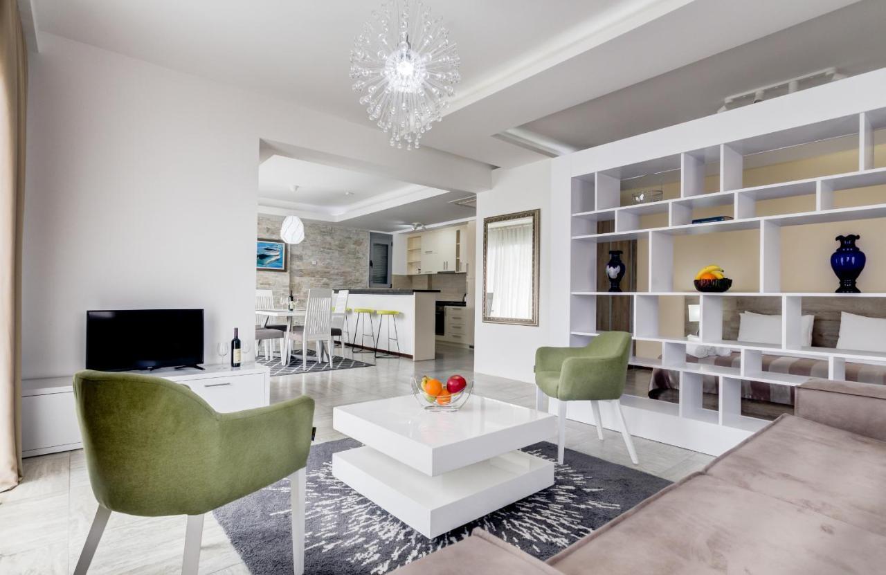 Riva Residence Дженовичи Экстерьер фото