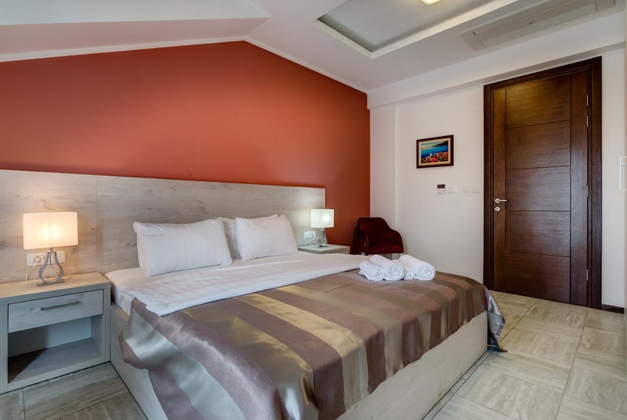 Riva Residence Дженовичи Экстерьер фото