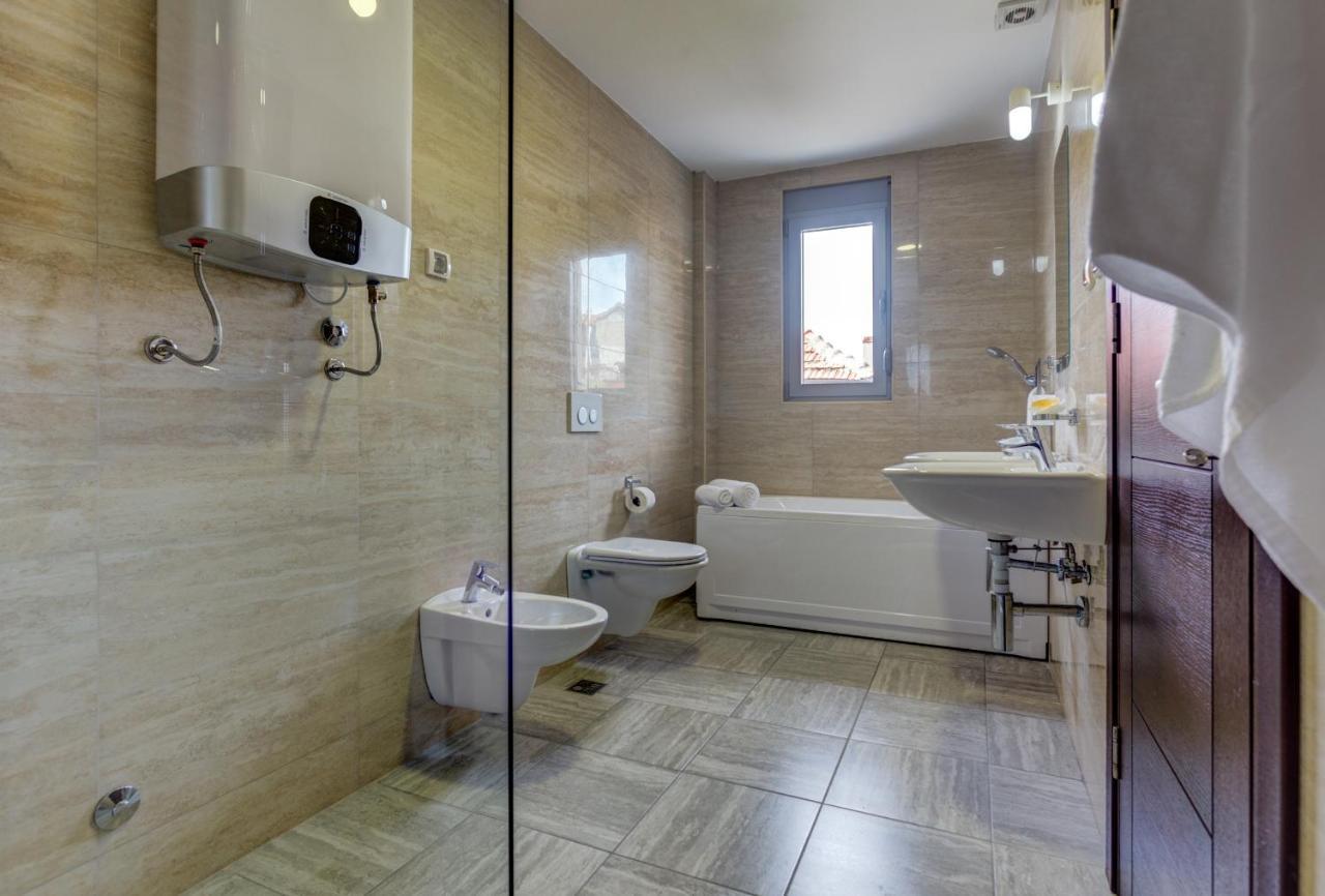 Riva Residence Дженовичи Экстерьер фото
