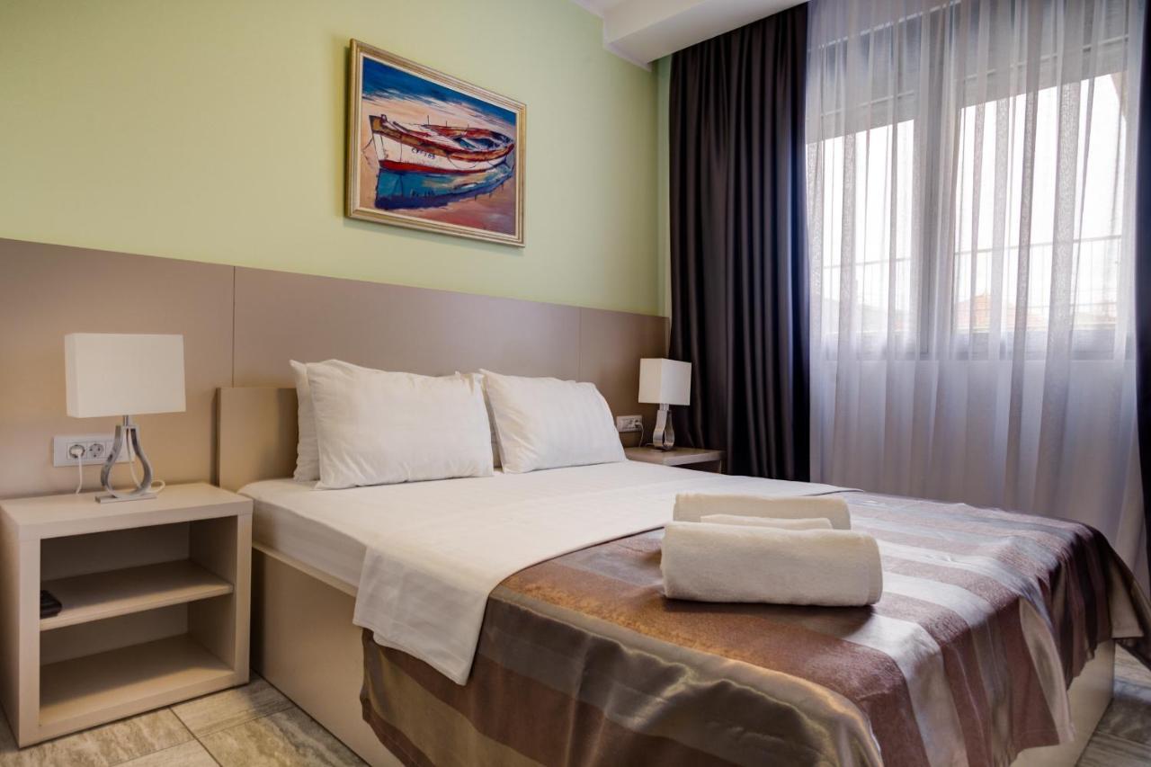 Riva Residence Дженовичи Экстерьер фото